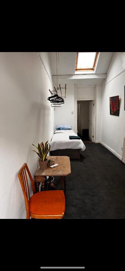 Appartamento Charming Central House Dublino Esterno foto